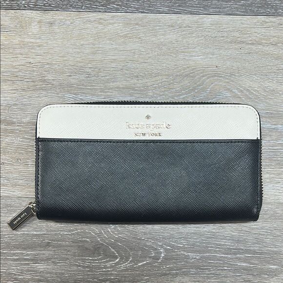 7442 Kate Spade Two-Tone Black and Cream Wallet - Picture 1 of 12